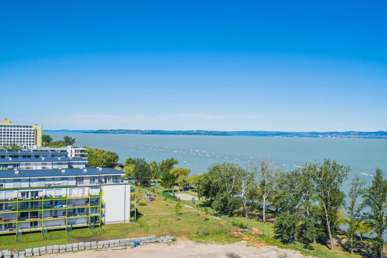 Myflat Top Panorama 909 Apartment Siófok Kültér fotó
